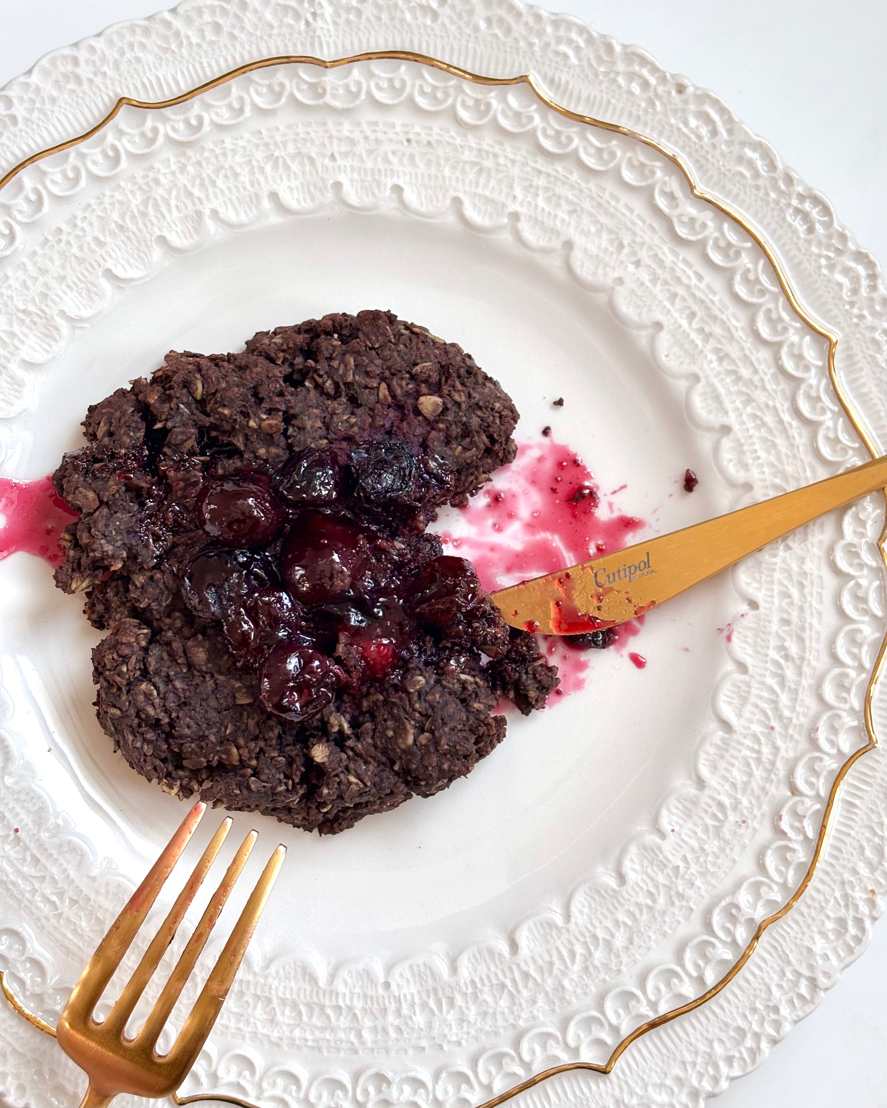Açaí Oatmeal Cookies